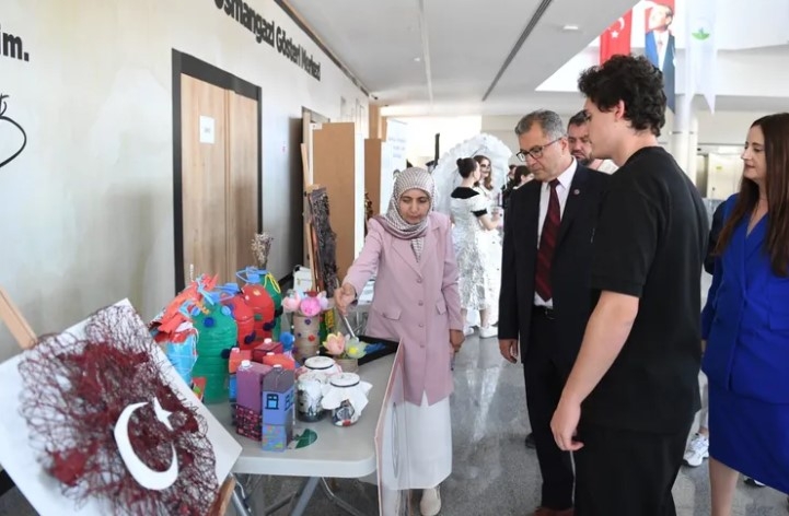 Bursa’da Öğrenciler Atık Toplama Yarışmasında Buluştu